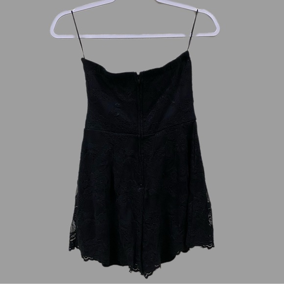 Jun & Ivy Lacy Sleeveless Shorts Romper - Black - Picture 12 of 12